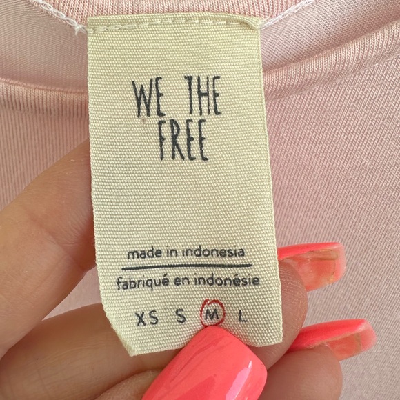 Free People We The Free Uptown Pink Sleeveless Ruffle V-Hem Tank Top Medium - Picture 3 of 10